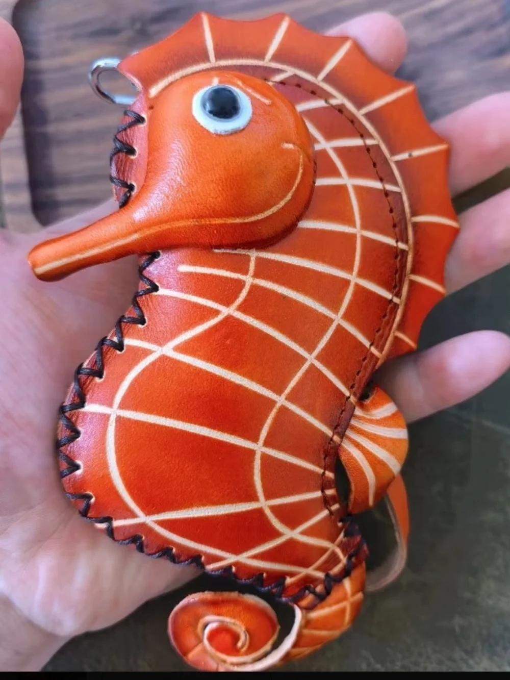🆕 Handcrafted Seahorse - Genuine Leather - Wristlet Keychain Charm - Tan - Red